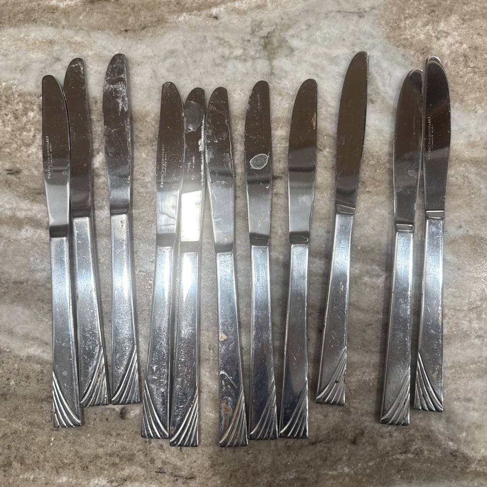 Reed & Barton Select Canaveral Stainless Flatware 35 Pc Lot Knives Forks Spoons - Picture 16 of 16